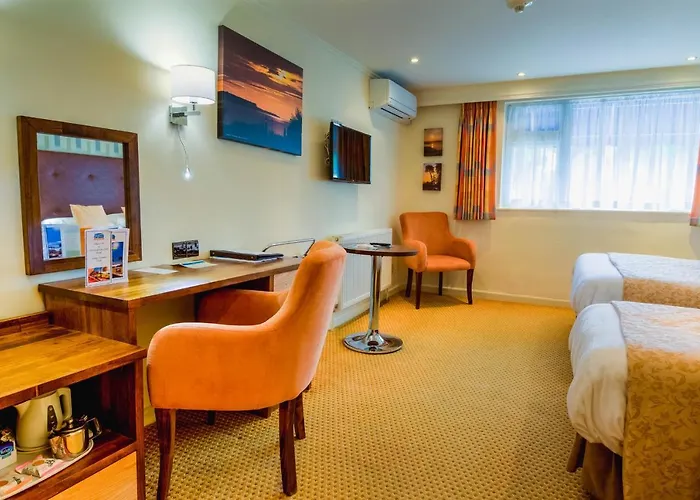 Top Hotels Near Dawlish Train Station
