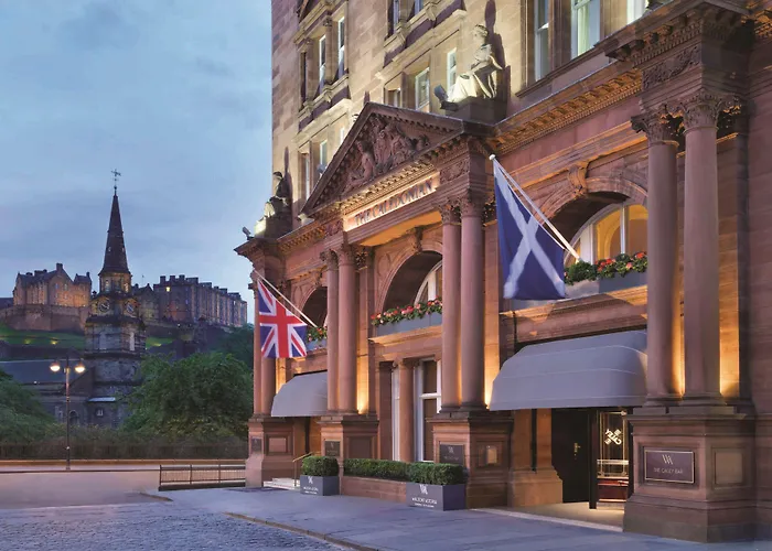 Experience Luxury and Relaxation at Edinburgh's Hotels with Jacuzzi