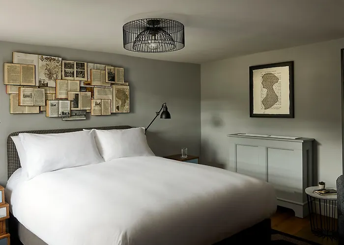 Premier Bath Hotels in Central Location