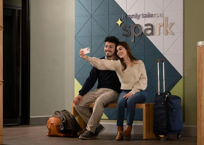 Top Hotels Near IAH Houston Airport