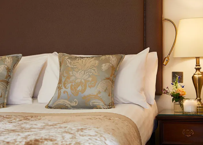 Premier Luxury Accommodations in Bowness-on-Windermere