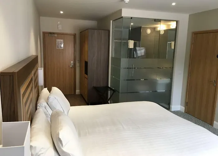 Top Hotels in Loughborough City Centre